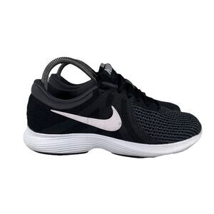 Nike Revolution 4 Lace Up Athletic Running Shoes Sneakers Women's Size 7.5 Wide